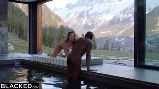 Sexy Stunning ski-bunny Mary hooks up with a married man