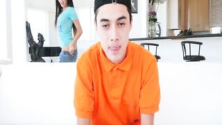 Sexy - Behind-The-Scenes Interview with Juan El Caballo Loco