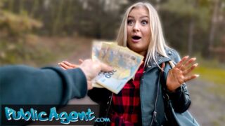 Public Sex – Beautiful Busty Blonde takes her clothes off in the woods before fucking