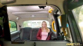Hot Taxi I'm fucking my friends GIRLFRIEND in my Taxi