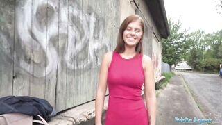 Public Sex Her perfect ass makes him want to fuck her outside in public