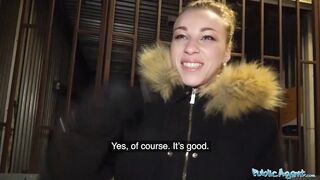 Public Sex Multiple orgasms as tight pussy stretched