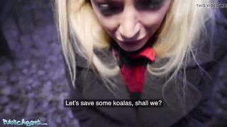Public Sex, Blonde Ozzie Isabelle Deltore fucks