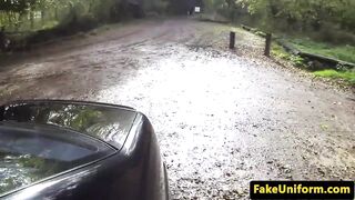 Ginger hooker cumswallows after blowing cop