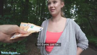 Public Sex – Casey the Runner in Tight Leggings Fucked