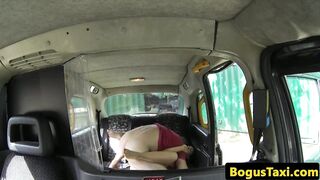Squirting taxi brit fucked by bogus cabbie