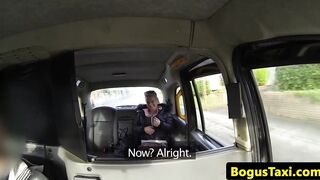Bigtitted cab user banged in back of taxi