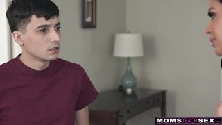 Bareback With My Stepmom - S17:E3