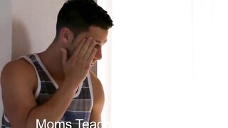 Hot teen fucks boyfriend and step mom