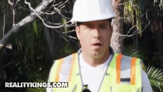 Milf Hunter - Reagan Foxx Chad White - Surveying The Milf