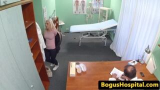 Euro amateur cumsprayed in mouth during exam