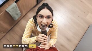Sexy - Hailey Rose Gets Double Teamed By Hollywood And Jodie In A Wet And Wild Threesome