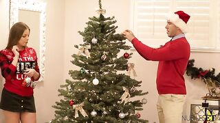 Nubile Lampoons Xxxmas Vacation - S3:E5