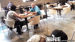 Hot - Young couple fuck in cafe in public