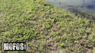 Publick Pickups - Maya Bijou - Reel Er In - Sexy