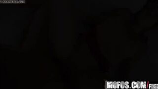 Hot - I Know That Girl - Lia Ezra - Tease Me Then Please M