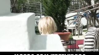 Newly single blonde girl runs into her old friend