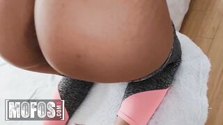 Scott Hancock Gets Hard When He Sees His Sweaty Girlfriend Jazzy Jamison & Wants A Quicky - Hot