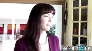 Sexy - MILF realtor fucks pervert for money