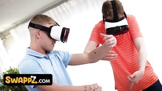 Stepsons VR Perversion - Fucking Hot Stepmoms Vivianne DeSilva and Alexa Payne in Virtual Real