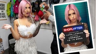 Case No. 7906267 - The Candy Thief by Hot Featuring Luna Legend & Jovan Jordan - TeamSkeet