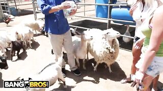Hot - Sexy Pornstars Invade Famous & Fuck keeper