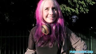 PublicSex American slut talks dirty fucking outdoors in Prague