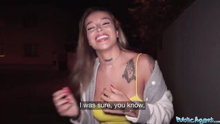 Public Sex Thick big ass Latina slides it on a big dick