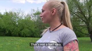 PublicSex Glamour model with big tits fucked outside