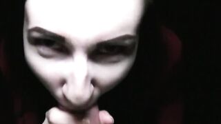 PublicSex Jessie gets her wet pussy fucked on stairwell