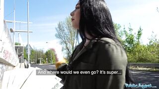 Public Sex Cash tempts busty American Amilia Onyx to fuck