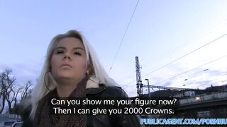 PublicSex Bleached blonde babe gets fucked outdoors behind a coach