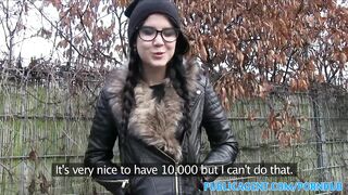 PublicSex Emo chick has sex in the woods