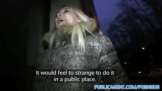PublicSex Hot blonde fucking a big fat cock